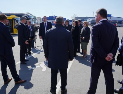 Пинский автобусный парк стал площадкой для выездной сессии Брестского областного Совета депутатов